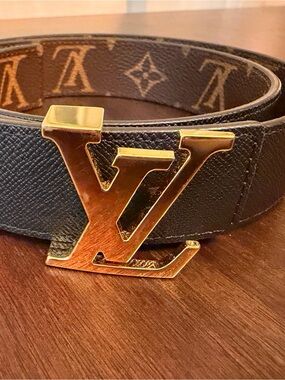 Louis Vuitton Black/brown reversible Textured Leather Belt